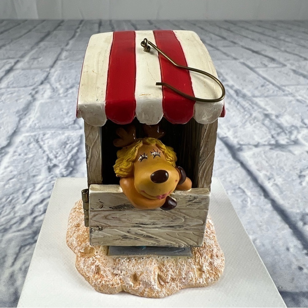 Vintage pacific rim Christmas ornament